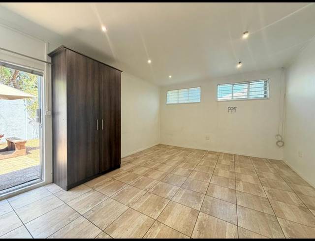 1 BEDROOM PROPERTY TO RENT IN BLOEMHOF